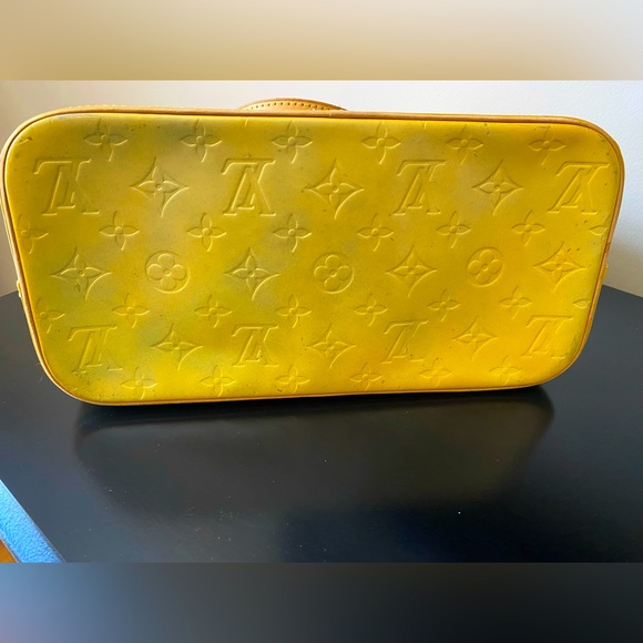 Authentic Louis Vuitton Vernis Houston Shoulder Hand Bag Yellow - Picture 7 of 11